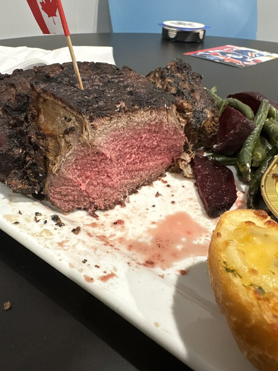 Lieutenant Eric tweet media