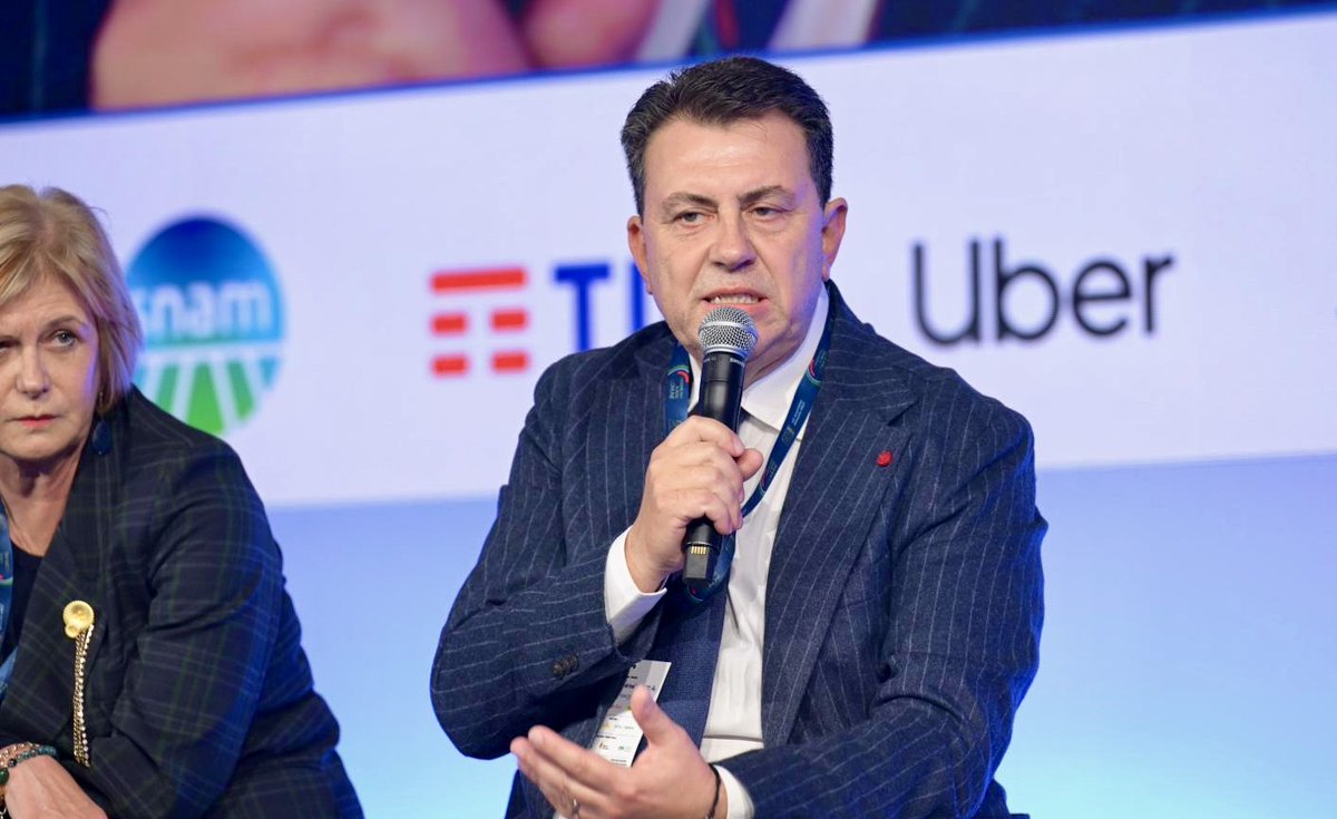 TIM_Enterprise's tweet image. ❝TIM Enterprise è la principale piattaforma ICT integrata in Italia e offre a PA e aziende connettività evoluta, #DataCenter di ultima generazione, #Cloud, #Cybersecurity e #IoT. Continuiamo ad arricchire la nostra proposta per le smart land integrando le migliori tecnologie…