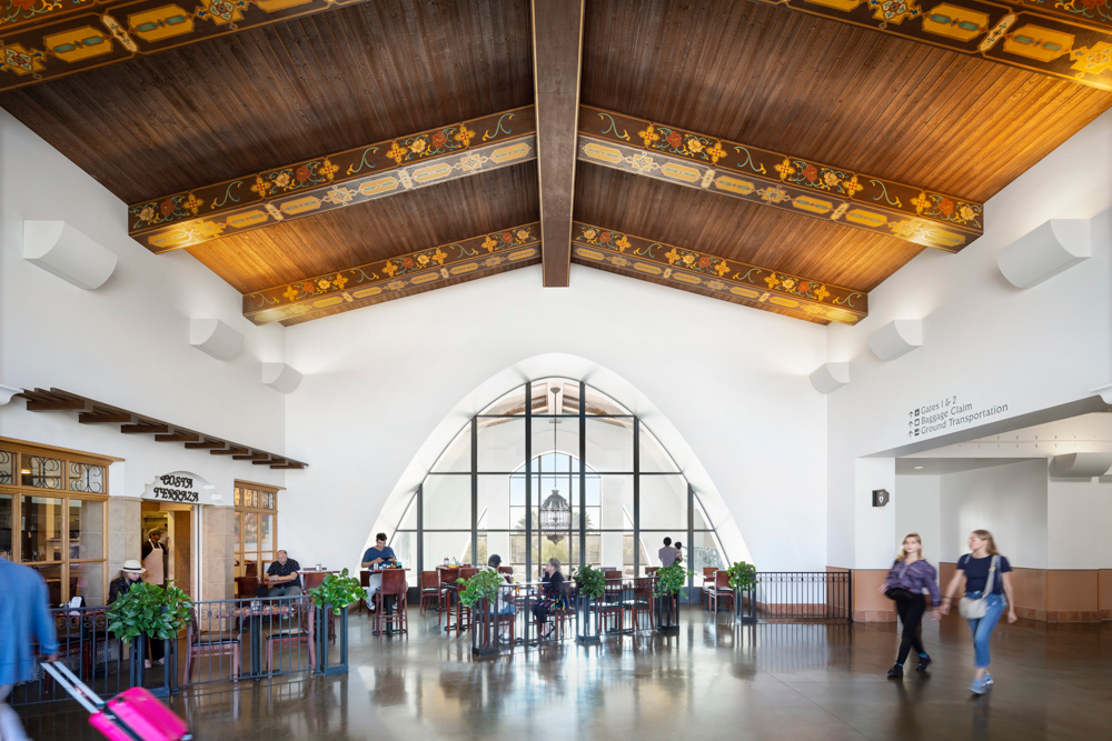KB_Resource's tweet image. Hope’s Windows helped preserve the “Santa Barbara airport experience” with custom Jamestown175™ Series steel windows and doors - blending Spanish Colonial Revival beauty with modern performance and LEED Gold sustainability. Learn more on KB-Resource: bit.ly/43rXBVq