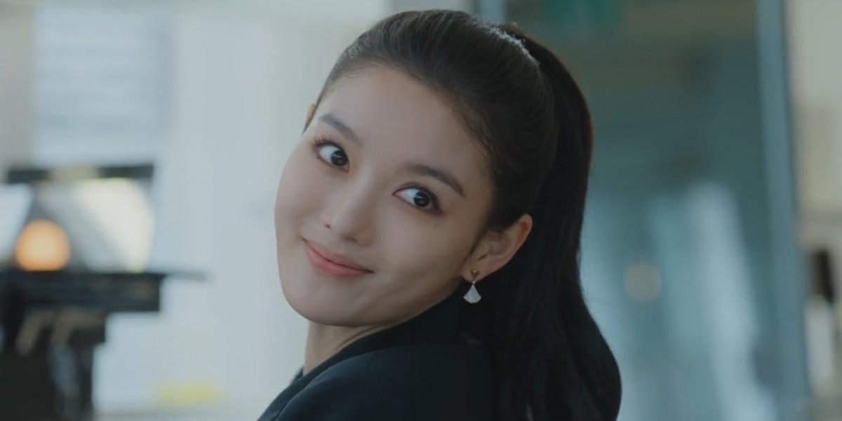 𝐹𝒶𝓇𝒶𝒽 ♡ tweet media