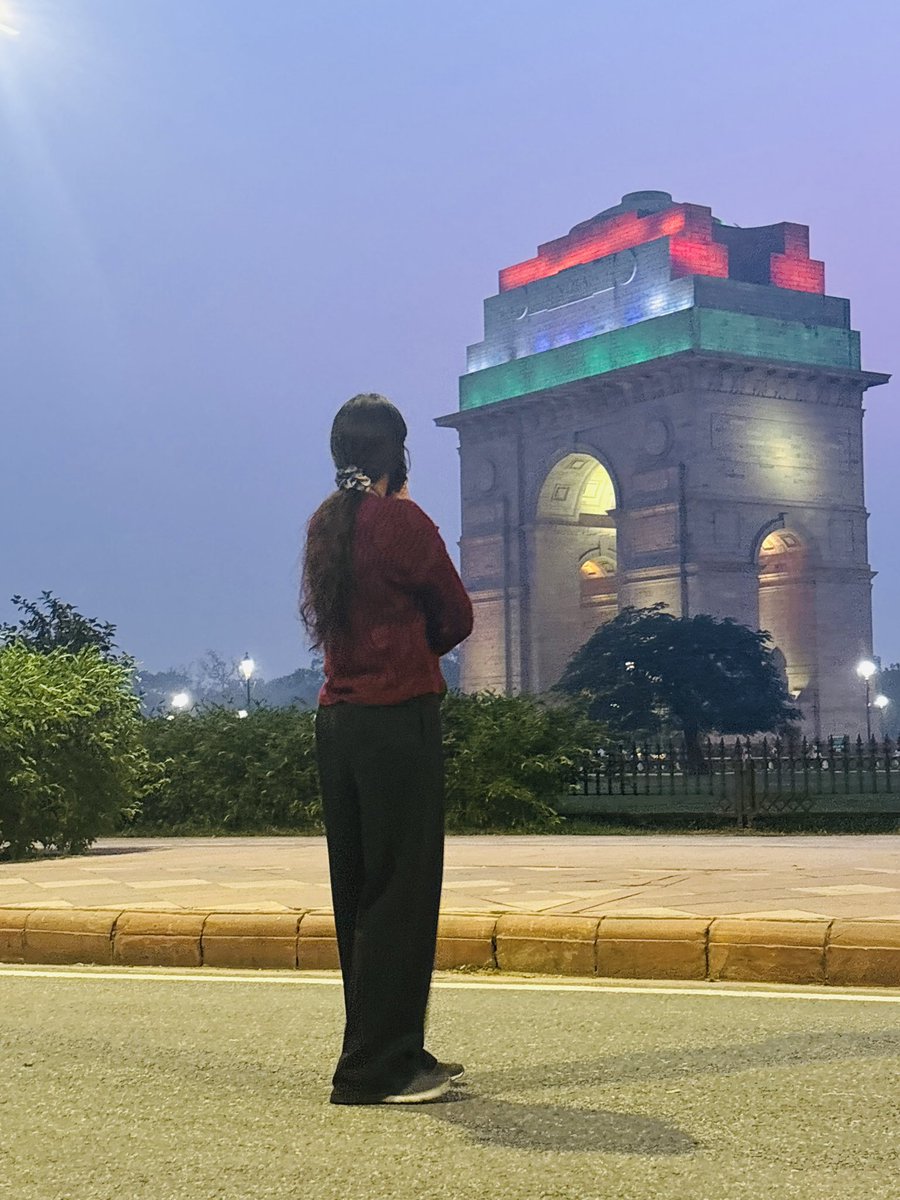 PoonamRawa35260's tweet image. Finally pahunch gye  Delhi 🙄