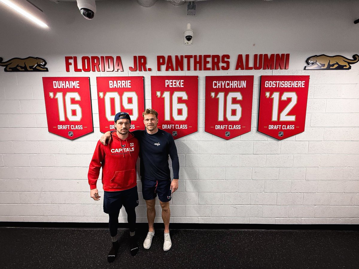 Florida men pose for photo together in Florida