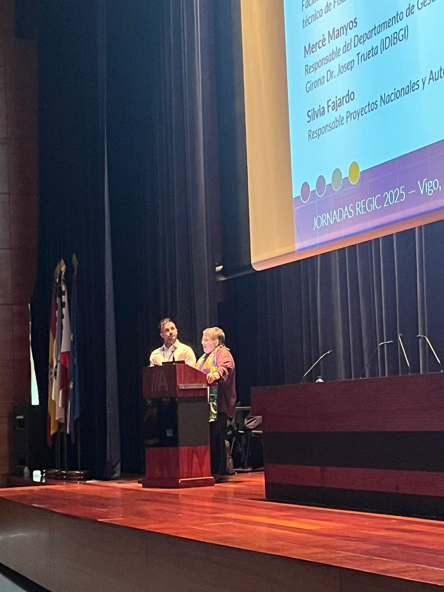 _regic's tweet photo. 💬 Conclusiones taller Proyectos Nacionales con Dámaso Moreno Ramírez (@damaso93) y Mercè Manyós de @idibgi, junto con con Andrés Loro Álavez y Luis Fernando Moraga de @SaludISCIII;

#JornadasAnualesREGIC https://t.co/zxYaQ2YnYN