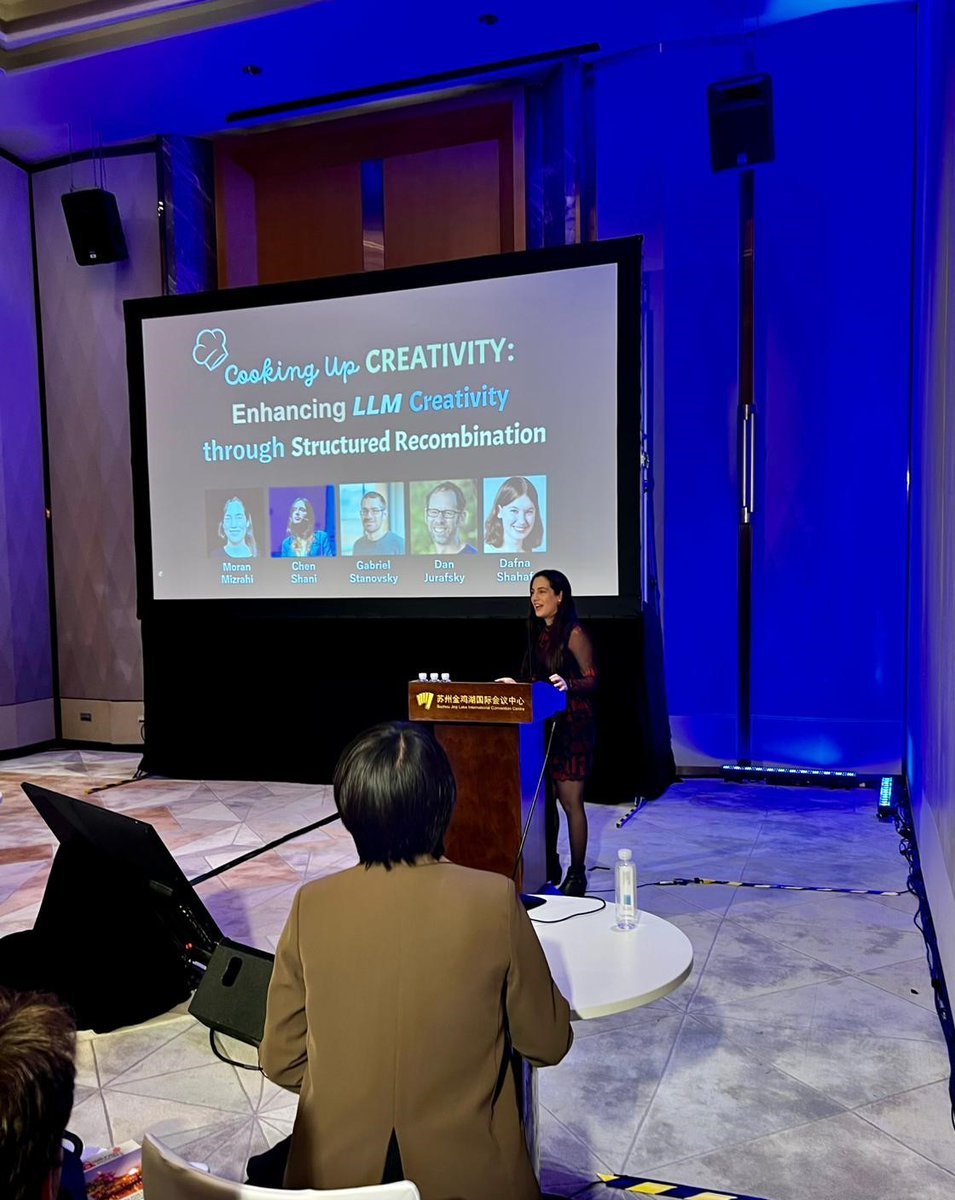 moranmiz's tweet image. Finally taking a moment to post after #EMNLP2025 in Suzhou, China!

Had a wonderful time presenting our TACL paper on using structured recombination to push LLMs toward more creative and diverse idea generation 🍳✨

What an amazing experience to conclude my PhD journey! :)