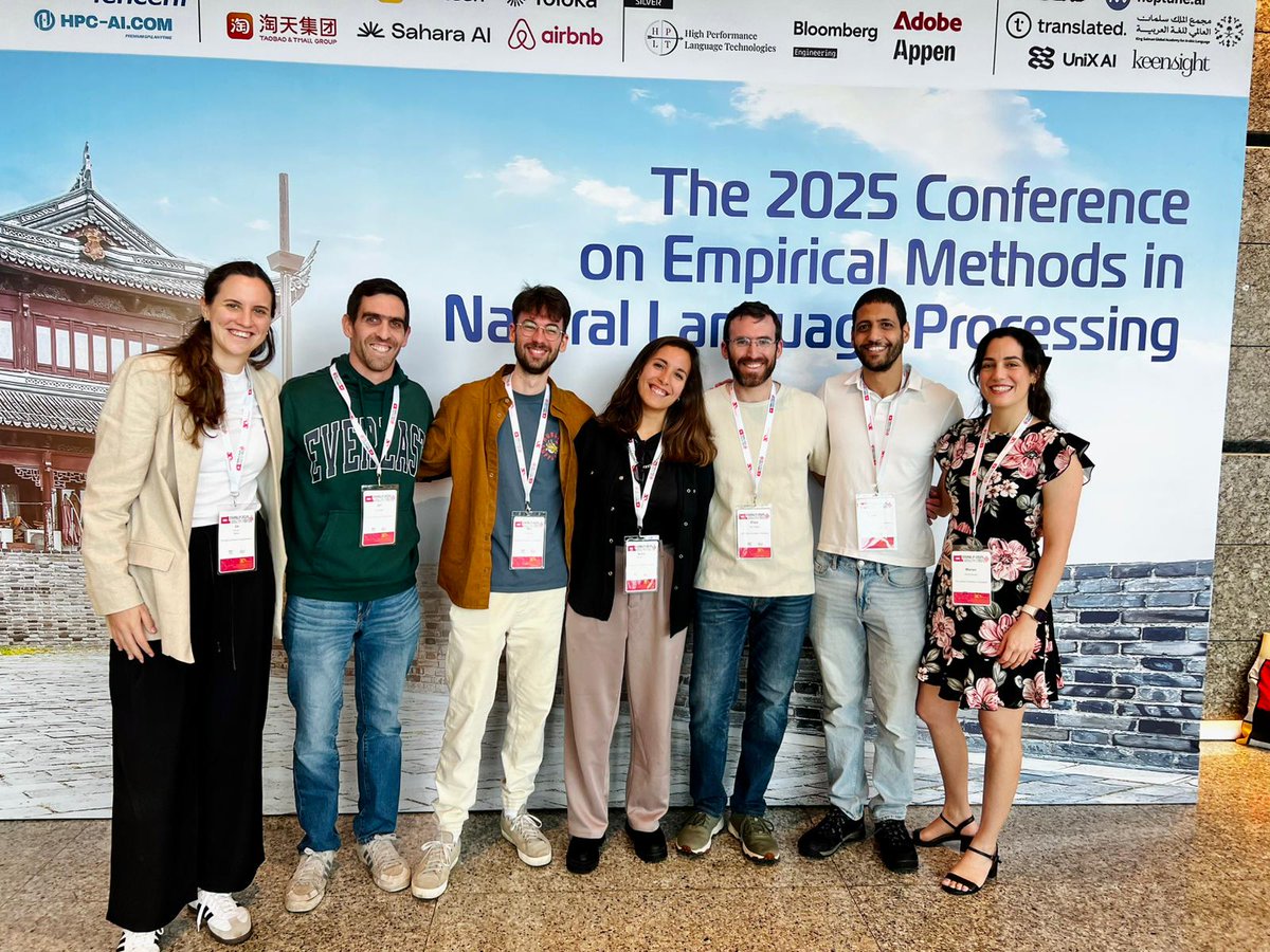 moranmiz's tweet image. Finally taking a moment to post after #EMNLP2025 in Suzhou, China!

Had a wonderful time presenting our TACL paper on using structured recombination to push LLMs toward more creative and diverse idea generation 🍳✨

What an amazing experience to conclude my PhD journey! :)