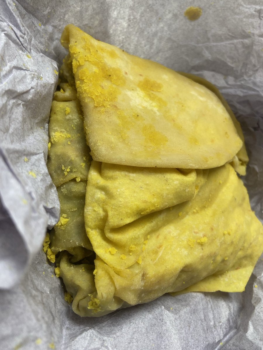 About to eat my lunch this person will ask me if I know how many calories/ carbs in it.... 😒😒😒😒😒😒😒😒 
MIND YUH FAWKING BUSINESS!!