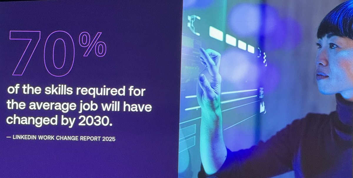 EnidLawrence's tweet photo. #AI #PMI2025 #PMIGlobalSummit https://t.co/DiZG20hANk