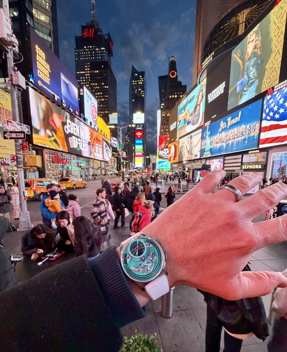 Mike Pearson tweet media