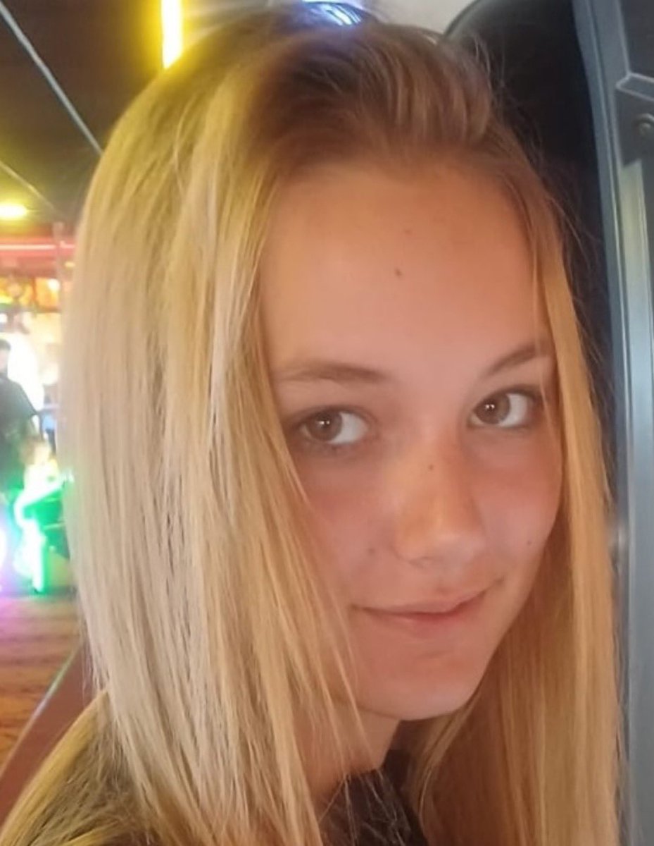 📢 Please help spread the word! 14-year-old Holly Miller from Bootle has been missing since 6:15pm on Wednesday, 12th November. 

Last seen wearing a black jacket, brown leggings, top, and grey Nike trainers, she has shoulder-length mousey blonde hair and brown eyes, with links
