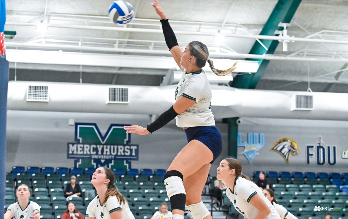 𝓢𝓮𝓷𝓲𝓸𝓻 𝓢𝓹𝓸𝓽𝓵𝓲𝓰𝓱𝓽✨

#88 Andrea Zaric is a senior from Toronto, Ontario, majoring in Early Childhood and Special Education. She aspires to get her work visa so that she can live and teach in the United States. We appreciate you, Andrea!

#RollLakers☘️