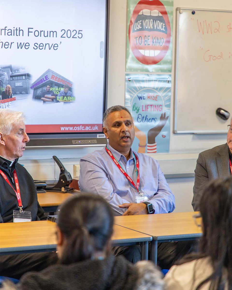 OSFC_Info's tweet image. As part of Interfaith Week we hosted our annual Interfaith Forum.

The Forum invited interesting debate &amp;amp; questions from students along this year&apos;s theme: &apos;Community: together we serve&apos;

Thank you Molana Akmal Hussain , Father Phil Sumner, Jit Kara &amp;amp; Daniel Burton for joining us.