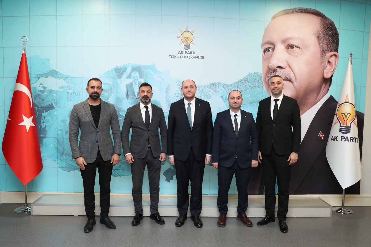 selmanaltasordu's tweet photo. Genel Başkan Yardımcımız ve Teşkilat Başkanımız Sn. Ahmet Büyükgümüş tarafından Batı Karadeniz Bölgesi İl Koordinatörlüğü görevi tarafıma tevdi edilmiştir.

Şahsıma duydukları güven ve teveccühleri için Cumhurbaşkanımız Sn. Recep Tayyip Erdoğan’a ve Teşkilat Başkanımız Sn. Ahmet Büyükgümüş’e şükranlarımı sunuyorum.

@RTErdogan 
@abuyukgumus