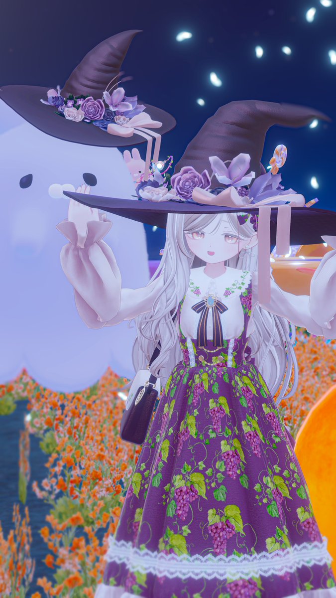 おはようございます❣
今日は21時から私のグループのイベント！ハロウィン＋秋服の欲張り会だよ～💜🧡
魔女帽も持てるようになっているので、秋服でも魔女っ娘になれちゃう🧙‍♀️✨