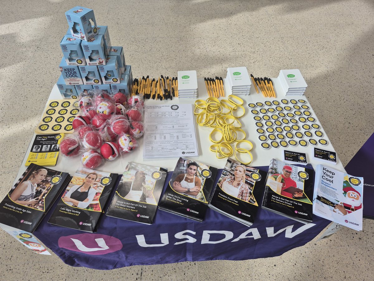 Dees_Two_Cs's tweet photo. Had a great day yesterday participating  as a member of the Equalities Team at their Freedom From Fear campaign at Tesco, Hastings, where I got to meet other members of the Equalities Team.

@UsdawUnion @UsdawSouthern @rabdonnelly2010 @JoanneGSUsdaw https://t.co/xqSEpMbUgz