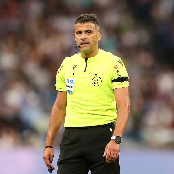 B𝐀𝐑𝐆CELONA tweet media