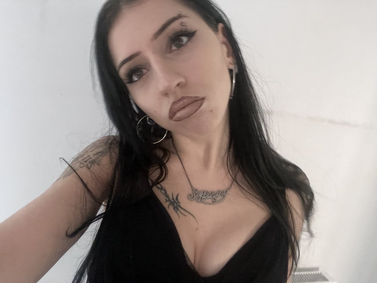 𝄃𝄃𝄂𝄂𝄀𝄁𝄃𝄂𝄂𝄃 tweet media