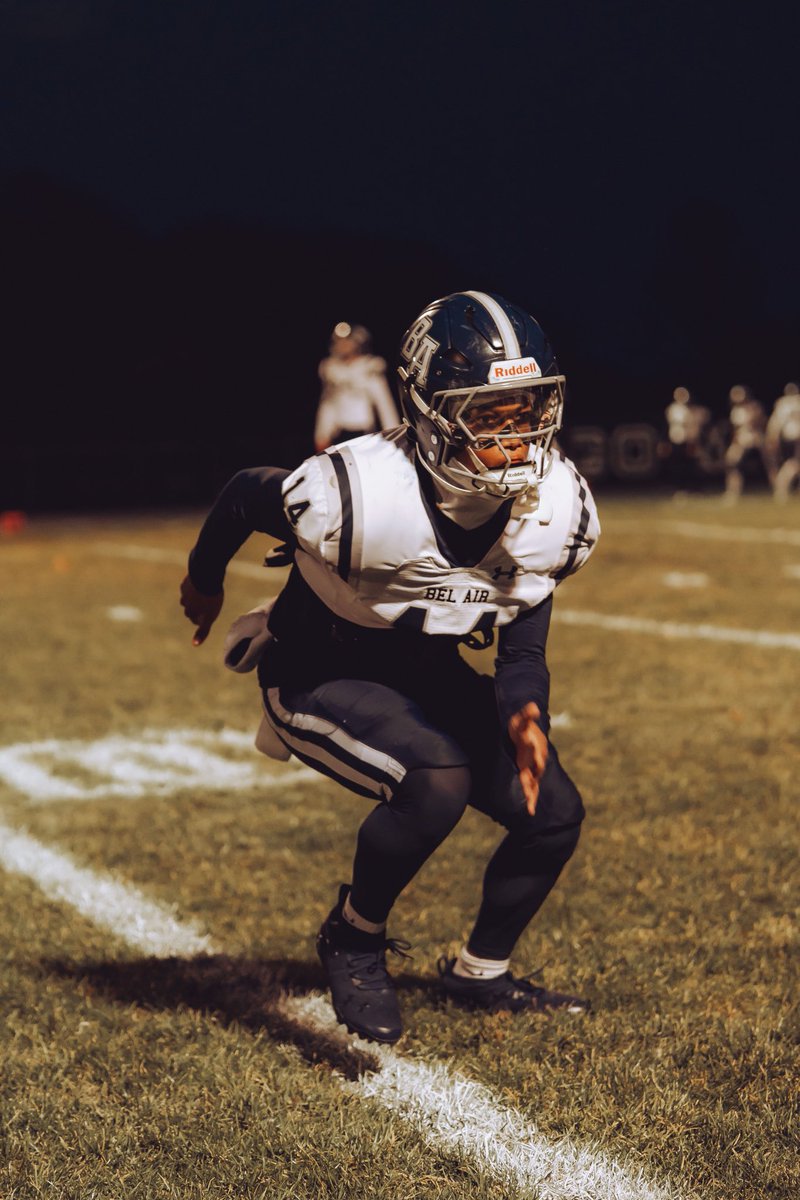 Full junior season highlights 
One of the best DB/ATH in the DMV❗️
hudl.com/v/2StTcn