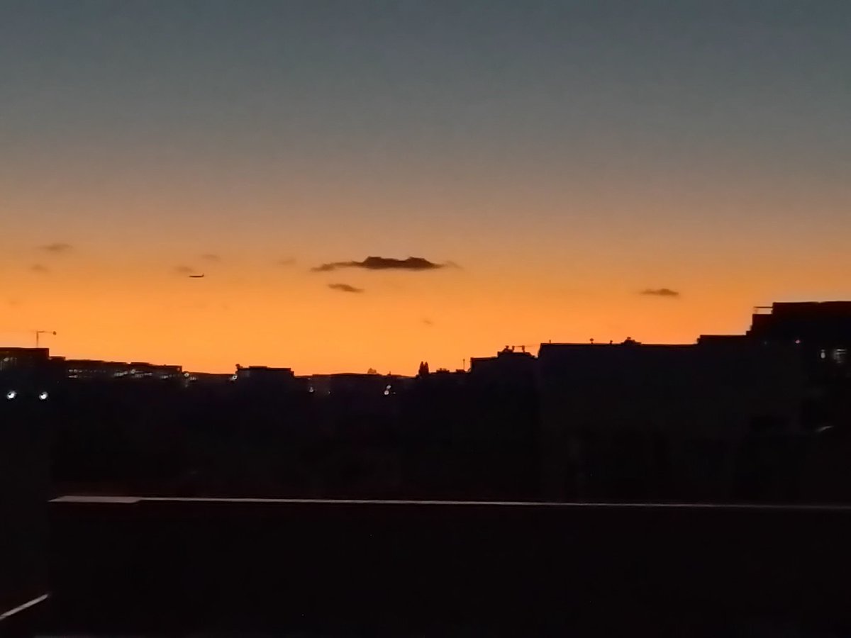 rosepa60's tweet photo. Sunset November in Malta https://t.co/gCHSYzhZ0y