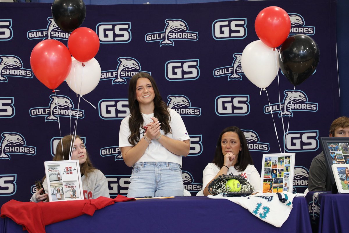 Madison Nelson tweet media