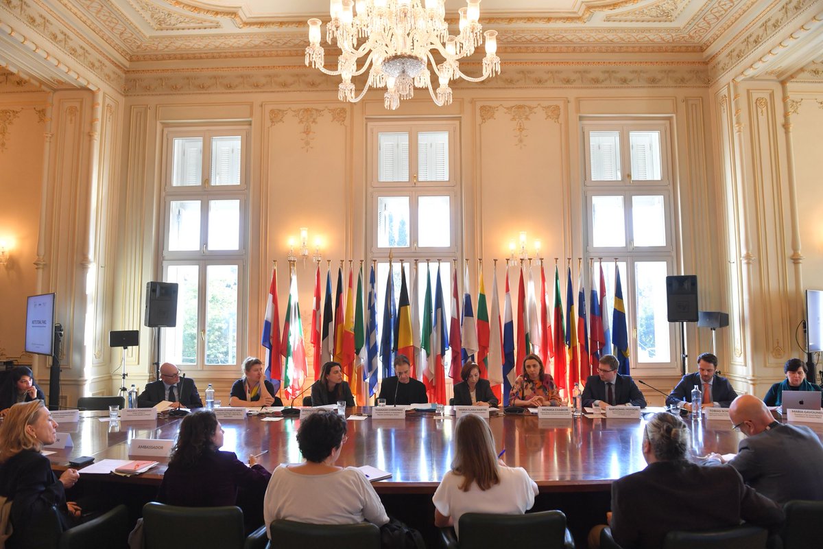 PLinGreece's tweet photo. The I session focused on state and city integration policies, exploring the role of national and local authorities in shaping inclusive societies. https://t.co/aeOrffulor