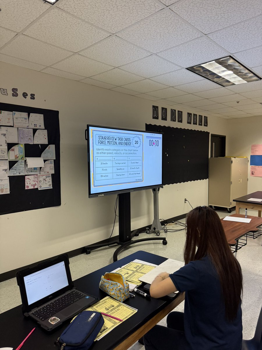 Killough_ESL's tweet photo. Ms. Zamora’s lesson was a slam dunk for student engagement! 🏀✨ ESL students reviewed force, motion, and energy through game-based learning with STAAR task cards, whiteboards, and a basketball hoop challenge! @KilloughEagles @AliefScience https://t.co/5RtI3pDZHp