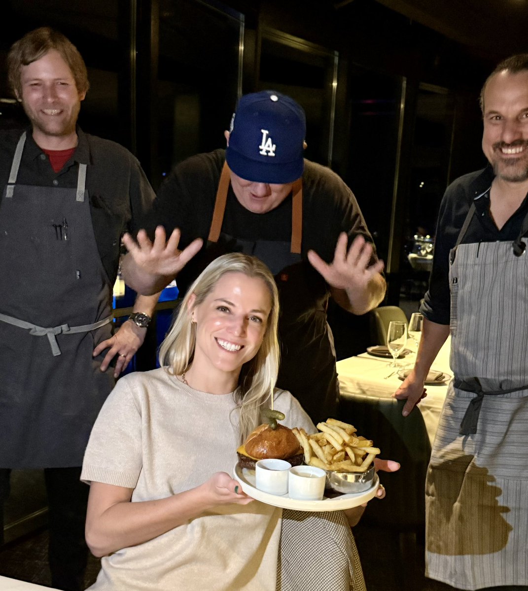 eatinglasvegas's tweet photo. Kneel before Zod!
The whole Too Live Crew at #HIGHSTEAKS recognizes the regal infallibility of Las Vegas’s Hamburgesa Principessa. 👸
@ashtheattorney
@EatTalkRepeat https://t.co/5PssLzlPbs
