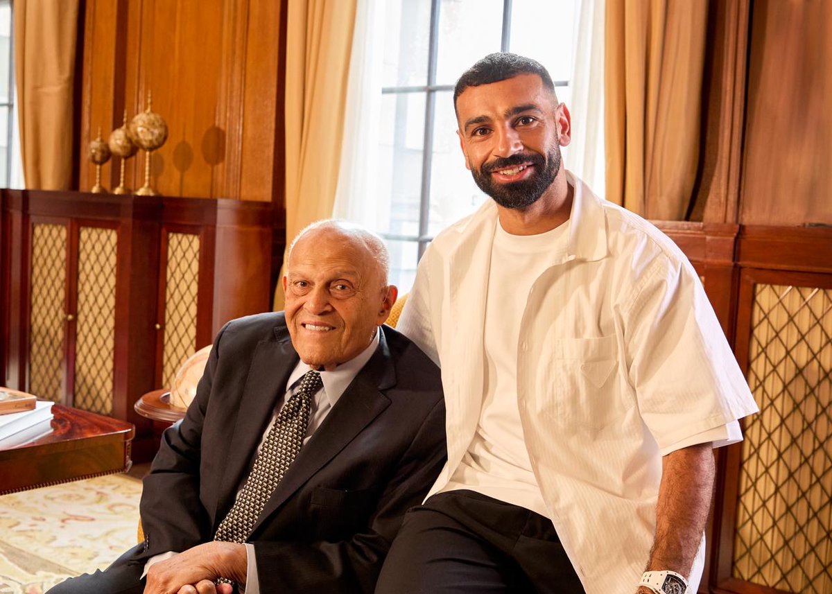 إهداء للأجيال القادمة من فودافون مصر ♥️

من مصر بدأ الحلم… وللعالم وصل 🇪🇬

إثنان من أعظم من أنجبتهم مصر… يجتمعان في لقاء واحد 🔥

البروفيسور مجدي يعقوب ومحمد صلاح ❤️

تابعوا المقابلة حصريًا يوم الأحد والأثنين، 9 مساءً على ON Sport ولاحقًا عبر قناة Vodafone Egypt على يوتيوب 📹