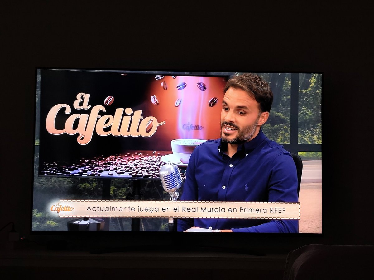 Viendo a Pedrerol... Lo que no consigan mi <a href="/realmurciacfsad/">Real Murcia CF</a> y mi capi <a href="/PLeonSanchez/">Pedro León</a>