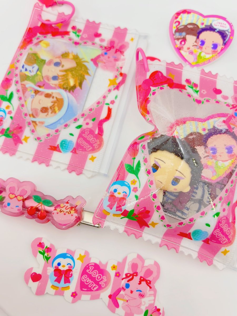 Hello ʕ♡˙ᴥ˙♡ʔ

A bit last minute, but here's banamiruku's catalog for #CF21 🌷🍭

🍭: C58-59, ICE BSD
🍭: Originals, KNY, HakuKoyu, JJK, Mahou Shoujo, 90s anime, etc.
🍭: QRIS &amp; Cash accepted 

More details below! 💘
#comifuro21catalogue #cf21catalogue