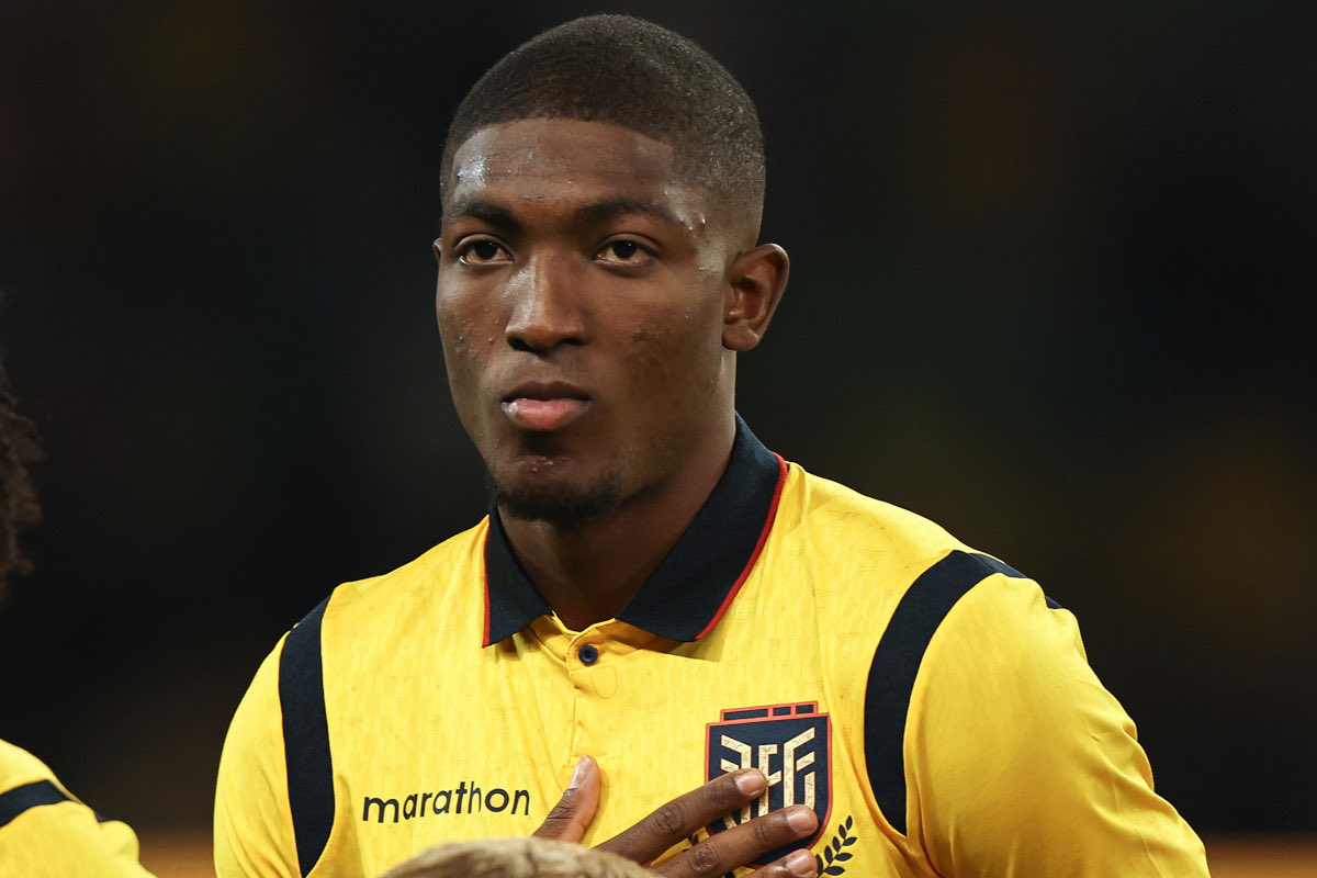 LFCExtensive's tweet image. 🚨 جويل أوردونيز مدافع كلوب بروج على رادار ليفربول.

[@LewisSteele_]