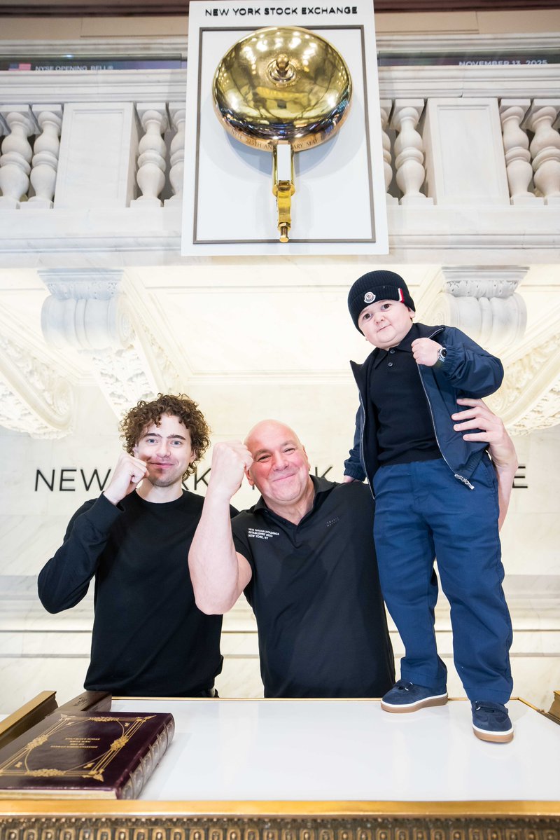 NYSE's tweet image. Only at NYSE.

@shayne_coplan | @danawhite | @HasbullaHive