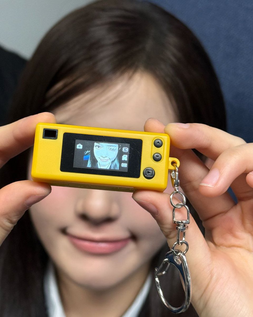 Peek-a-pixie! ⭐ I found a tiny world through this yellow cutie camera~ can you see me smiling behind it?
