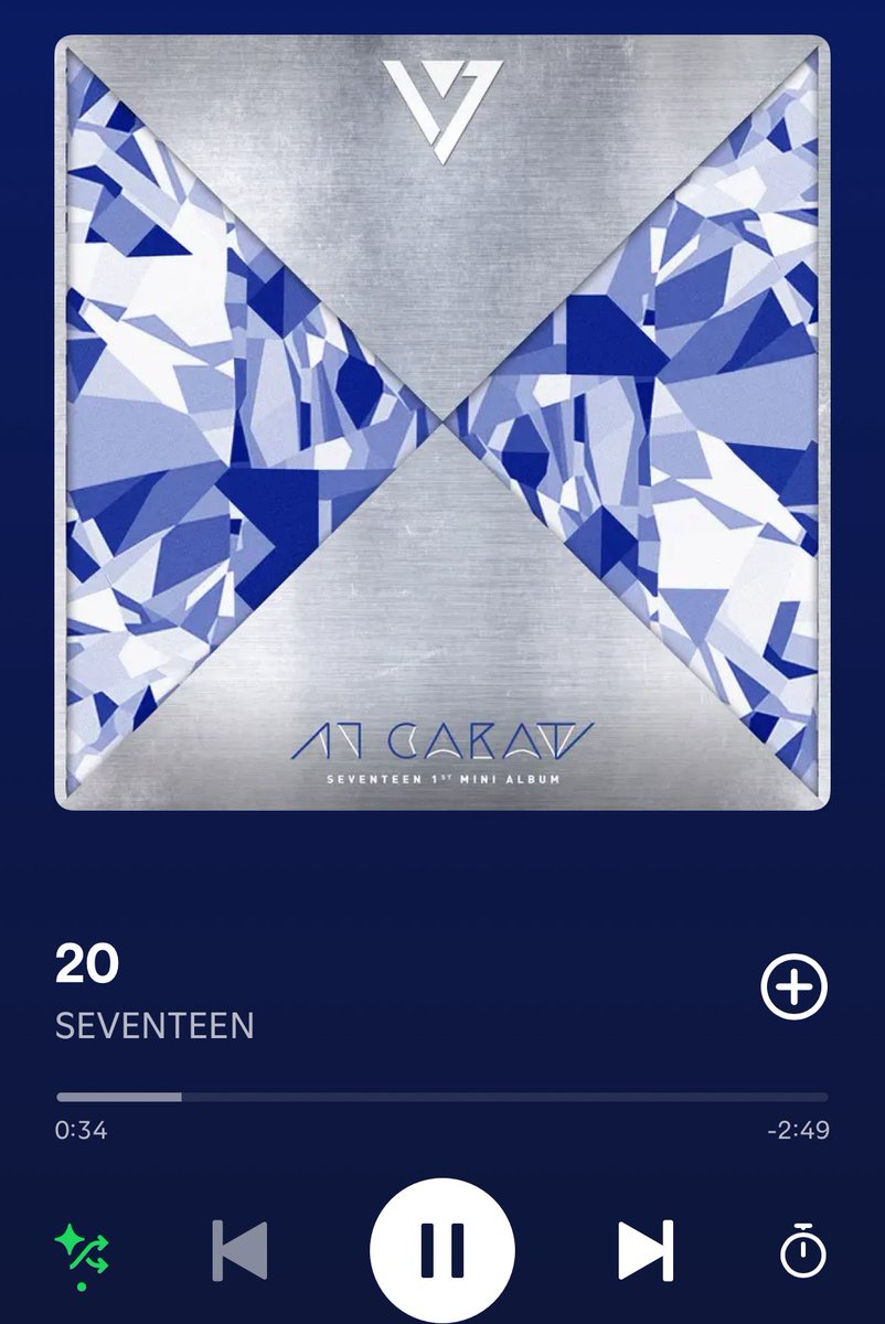 cherishuas's tweet image. i'm finally celebrating my 2nd birthday with @pledis_17! 🥹💘

happy burstday, self! 🎂