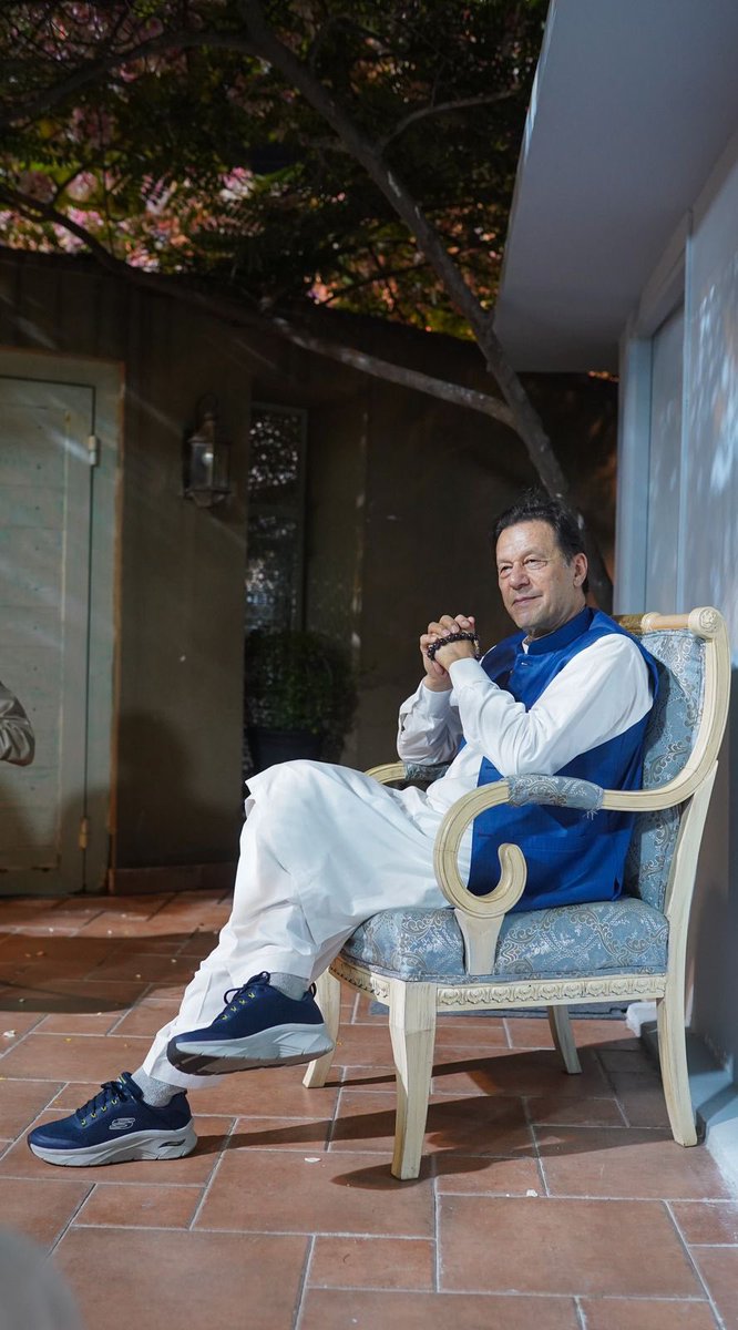 Imran Khan, a leader who embodies bravery and courage in the face of adversity.

<a href="/TeamiPians/">Team Insafians 𝗣𝗼𝘄𝗲𝗿</a>
#مزاحمت_سے_ہی_رہائی_ہوگی