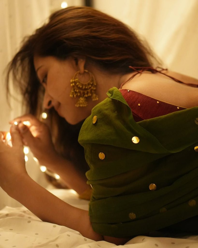 David_B60's tweet image. அவளின் குரல் தான்
என்னின் ஆகபெரும் போதை🤌