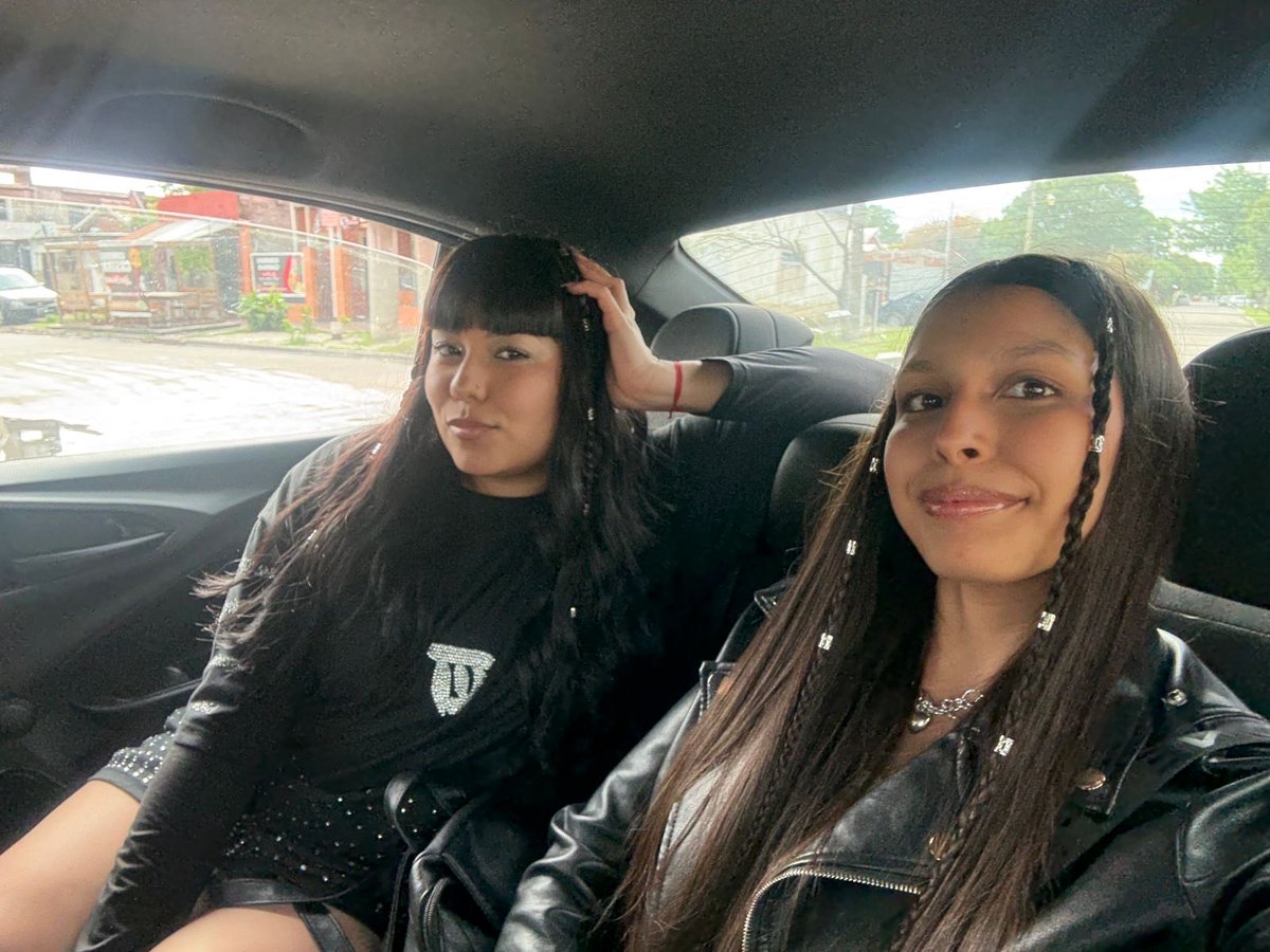 iría con mi amiga, me encantaría vivirlo con ella ❤️‍🩹 #FUTTTURAxBNA