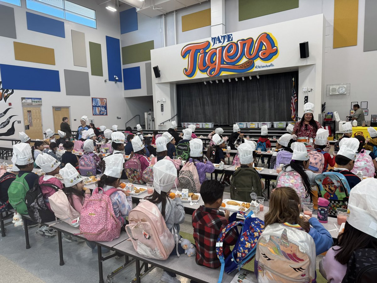 Sarah Popek tweet media