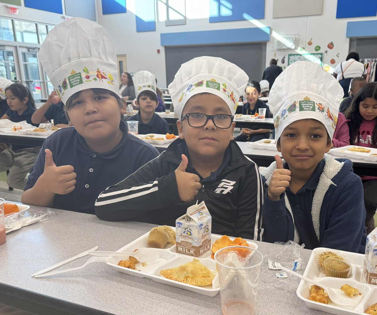 Sarah Popek tweet media