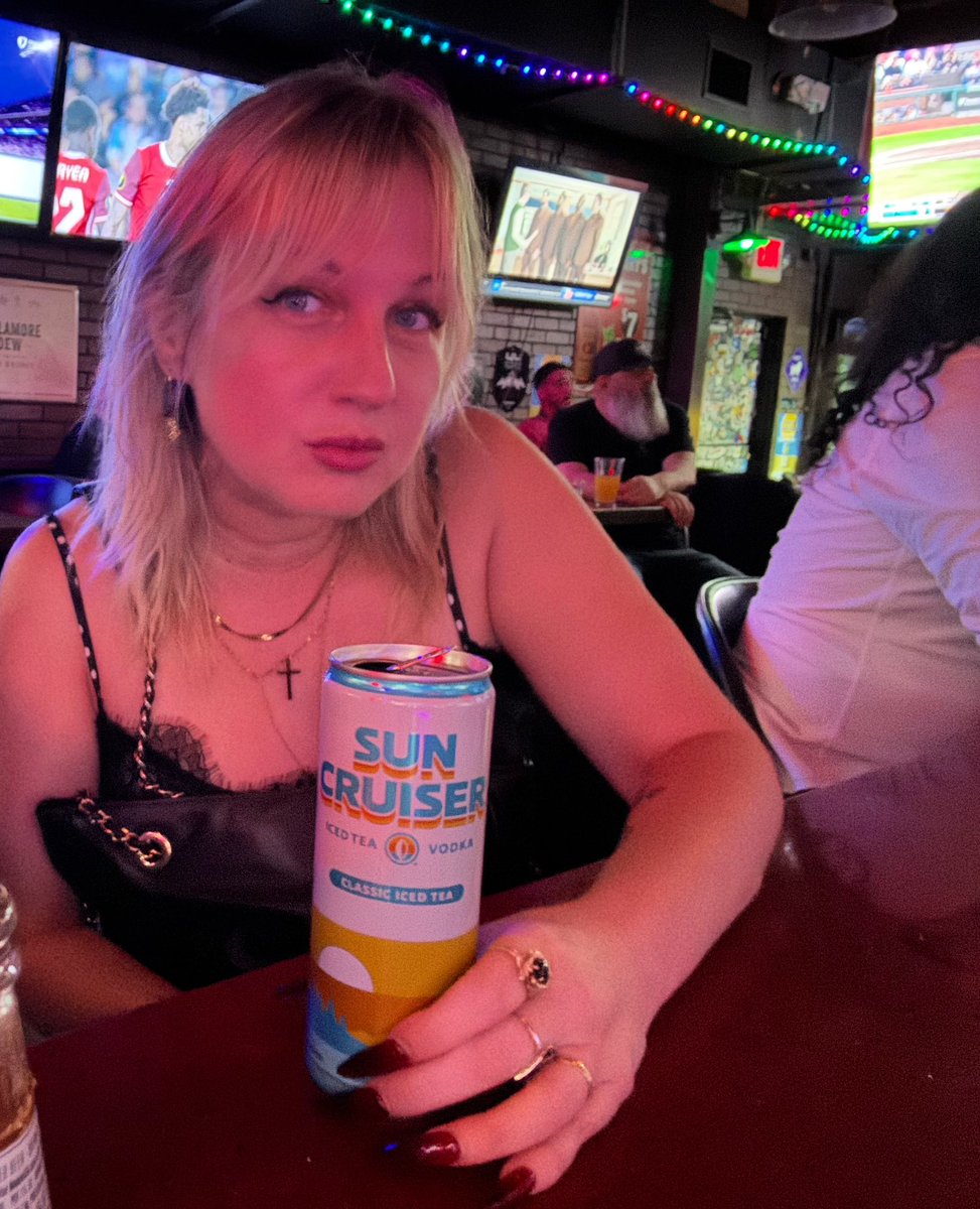 Jillian Luft tweet media