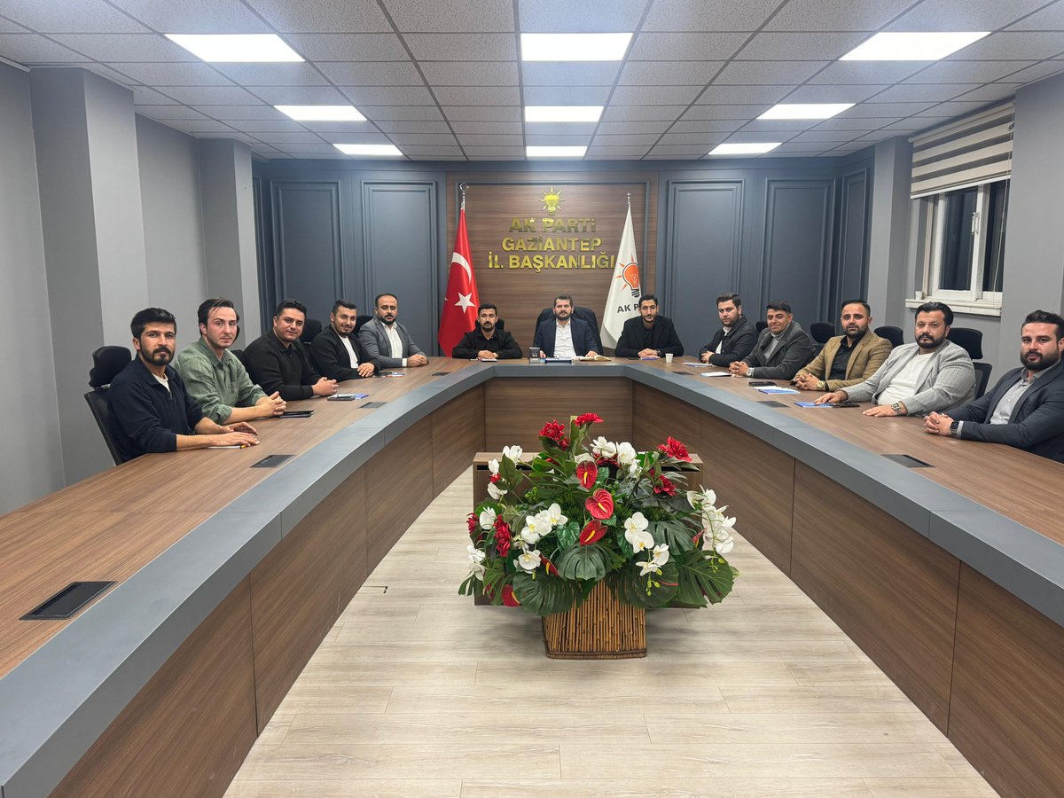 Yürütme Kurulu toplantımızı Başkanımız Sayın <a href="/avmustafadurmus/">Av. Mustafa Durmuş</a> riyasetinde gerçekleştirdik.

Toplantımız hayırlara vesile olsun.