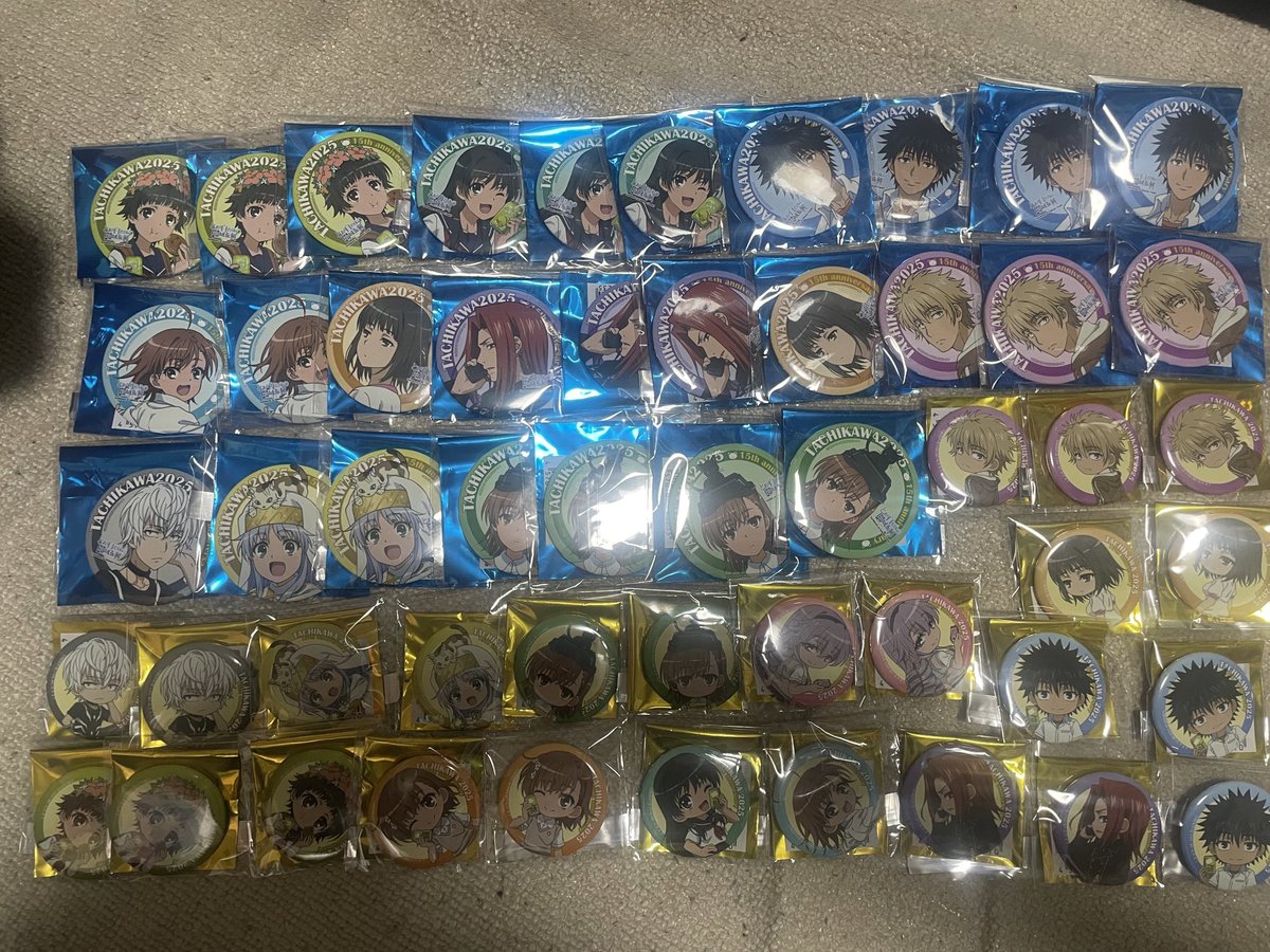 とある自治体の地域振興 缶バッジ 交換 譲→画像(ミニキャラ一方通行