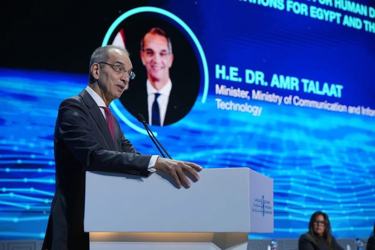 UNDPEgypt's tweet image. At #PHDC25, experts explored Harnessing #AI for #HumanDevelopment — how technology can advance inclusion, opportunity &amp;amp; dignity when guided by ethics and equity.

Preventing AI from deepening divides starts with access, skills &amp;amp; strong governance.