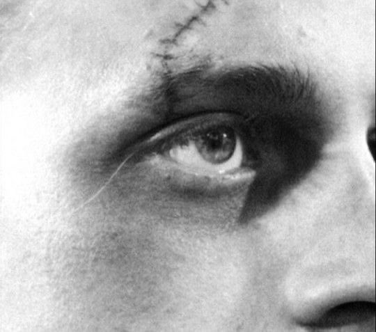 hystheric's tweet photo. “Thus strangely are our souls constructed, and by slight ligaments are we bound to prosperity and ruin.”

― Mary Shelley, 𝘍𝘳𝘢𝘯𝘬𝘦𝘯𝘴𝘵𝘦𝘪𝘯 https://t.co/f1jlPk41y8