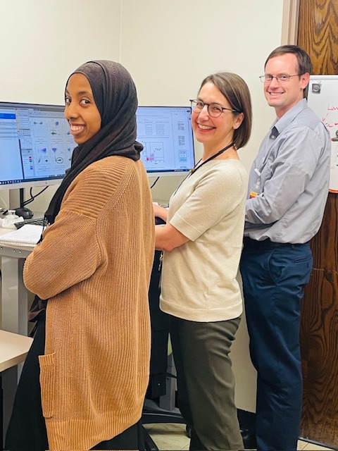 mnhemepath's tweet image. Do you like #flowcytometry? Our fellows spend 3+ months in the flow lab.  Take a look at our fellowship - med.umn.edu/pathology/educ… #leusm #mmsm #PathTwitter #PathX #FlowEdu #path2path #pathmatch2026 @SamreenfatimaMD @AmyBeckman272 @ismailelbaz88 @CadePathologyMD @umnhemepath