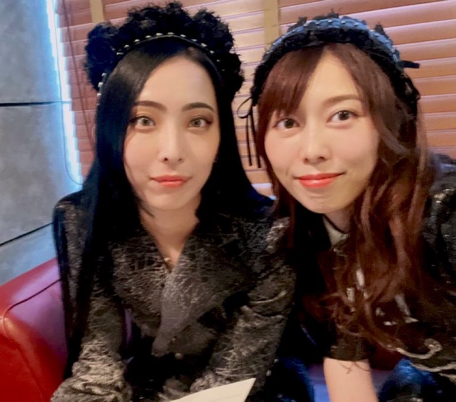 eggleman's tweet image. 皆さん、おはようございます  #BandMaid #FridayFriends 
#PresentPerfect #SCOOOOOP
@saiki_bandmaid @kanami_bandmaid @misa_bandmaid @miku_bandmaid @achi_bandmaid