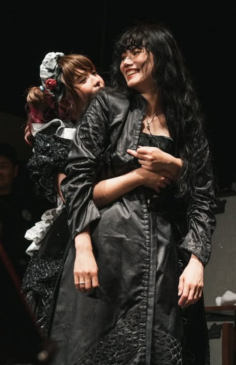 eggleman's tweet image. 皆さん、おはようございます  #BandMaid #FridayFriends 
#PresentPerfect #SCOOOOOP
@saiki_bandmaid @kanami_bandmaid @misa_bandmaid @miku_bandmaid @achi_bandmaid