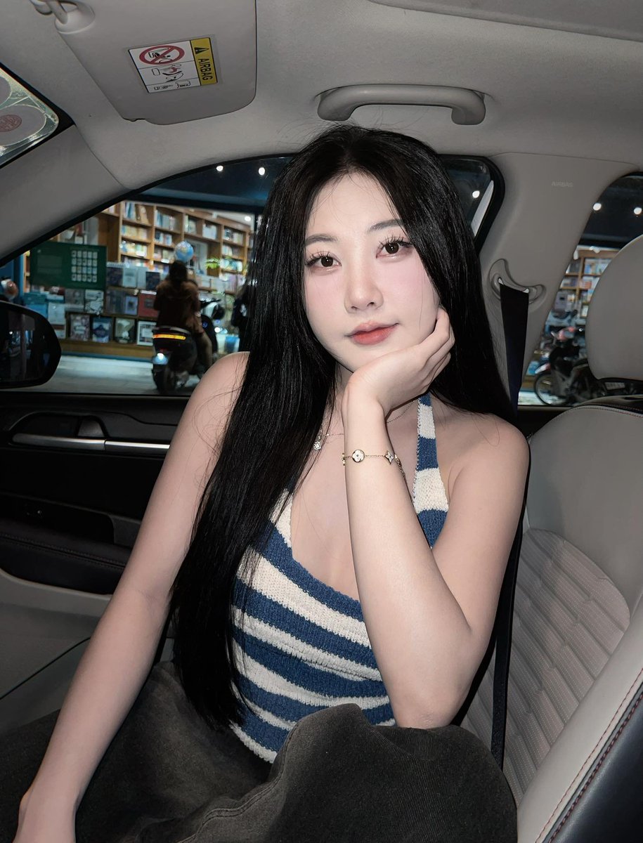 投資者一致稱讚大河智贏APP 體驗優質。.pdw\, image size:915x1200