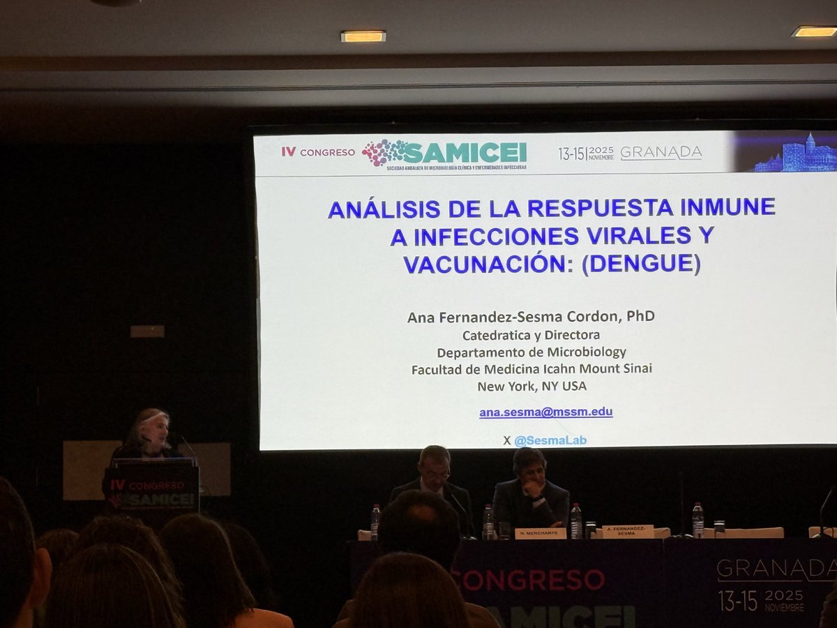 SAMICEI_'s tweet photo. IV Congreso de SAMICEI. Ana Fernández-Sesma, directora del Departamento de Microbiología en el Mount Sinai de Nueva York nos da la conferencia inaugural del congreso, hablando del dengue.
#SAMICEI2025 #SAMICEI_formacion https://t.co/oAZVGlYpDU