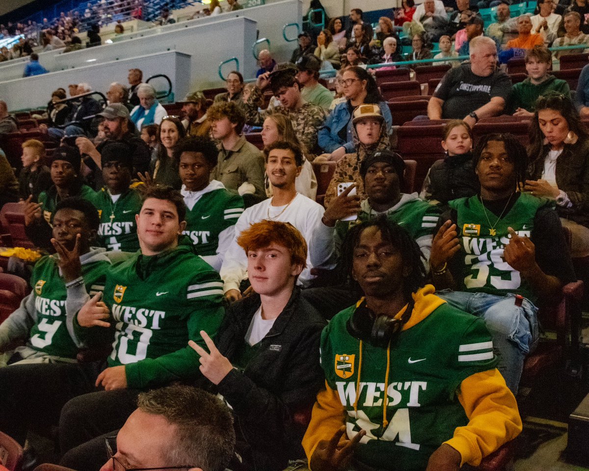 nick3alvarado's tweet photo. Huge thank you to the @PeeDeeIceCats for having the DBs at the game last week! 

Looking forward to being back in the building for West Florence night on 11/26! https://t.co/kW7lmpezcA