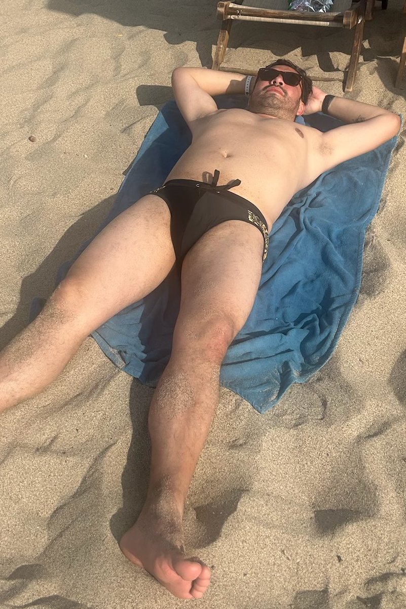 Armando sin H. ⃝⃒⃤ tweet media